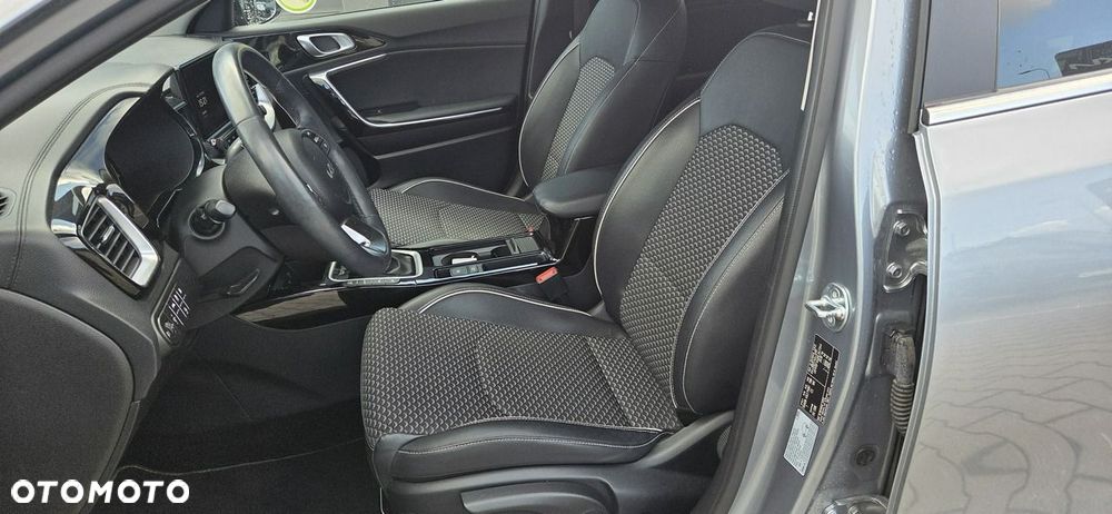 Kia XCeed 1.6 GDI PHEV Business Line DCT - 11