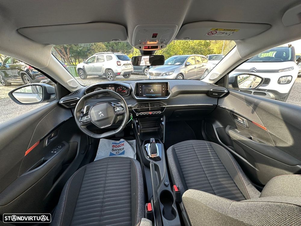 Peugeot 208 1.2 PureTech Allure EAT8 - 12
