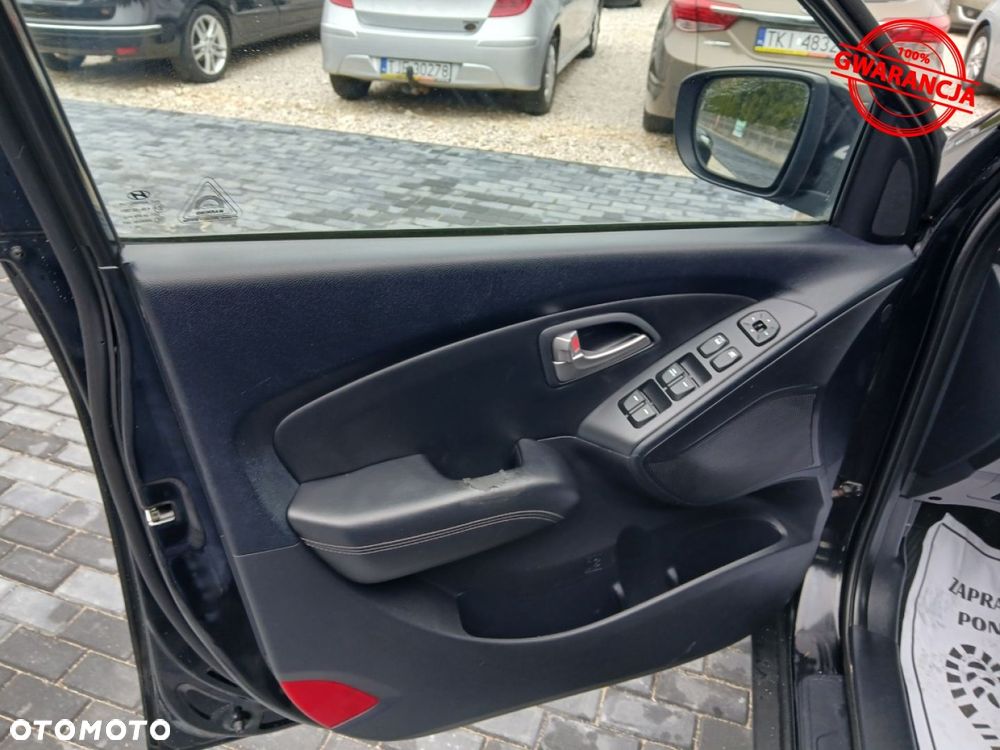 Hyundai ix35 - 40