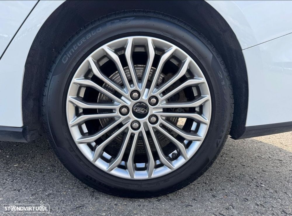 Ford Focus SW 1.5 EcoBlue S&S Aut. TITANIUM - 10