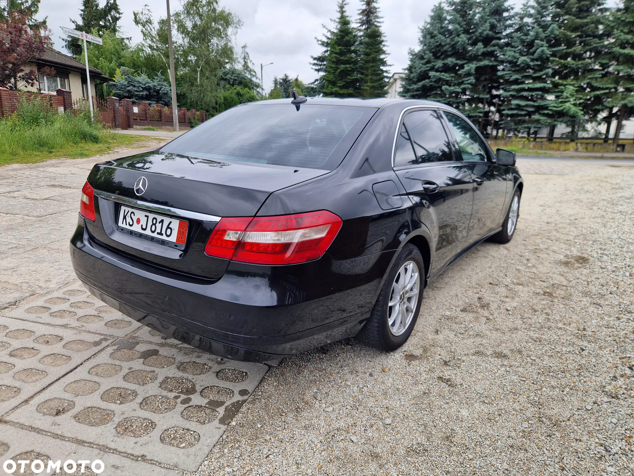 Mercedes-Benz Klasa E 200 T BlueTEC 7G-TRONIC Avantgarde - 9