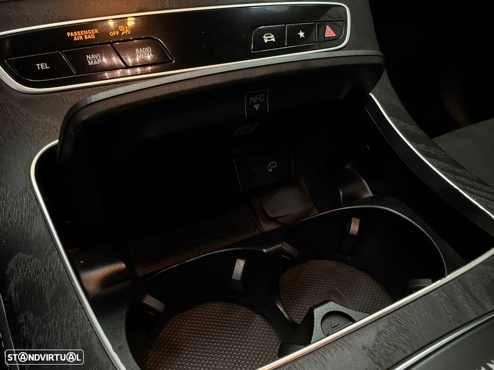 Mercedes-Benz E 300 de AMG Line - 41