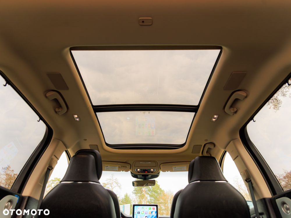 Lincoln Aviator - 12