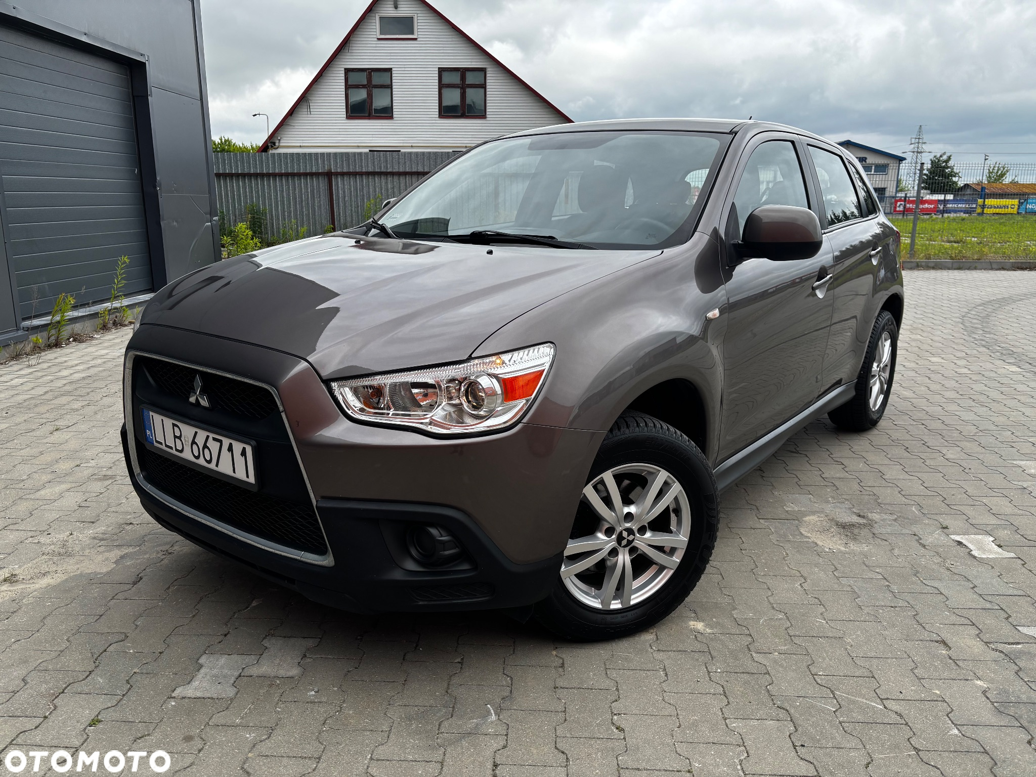 Mitsubishi ASX 1.6 2WD Comfort Edition - 12