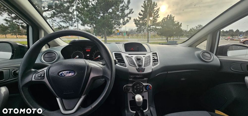 Ford Fiesta 1.4 TDCI - 15