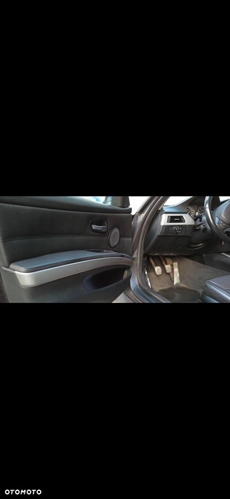 BMW Seria 3 320d - 14
