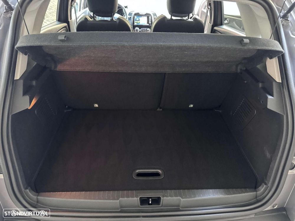 Renault Captur - 26
