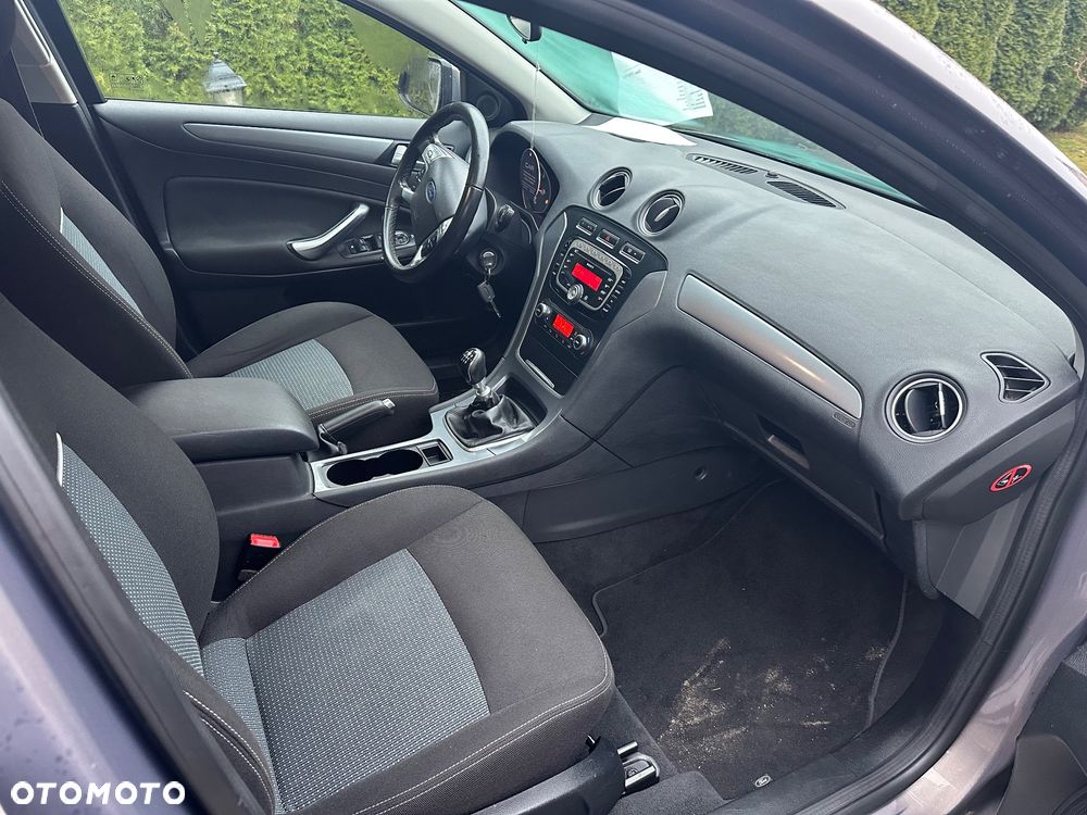 Ford Mondeo SW - 5