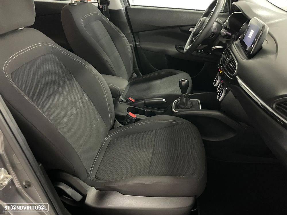 Fiat Tipo 1.3 MultiJet City Life — fotografia 14