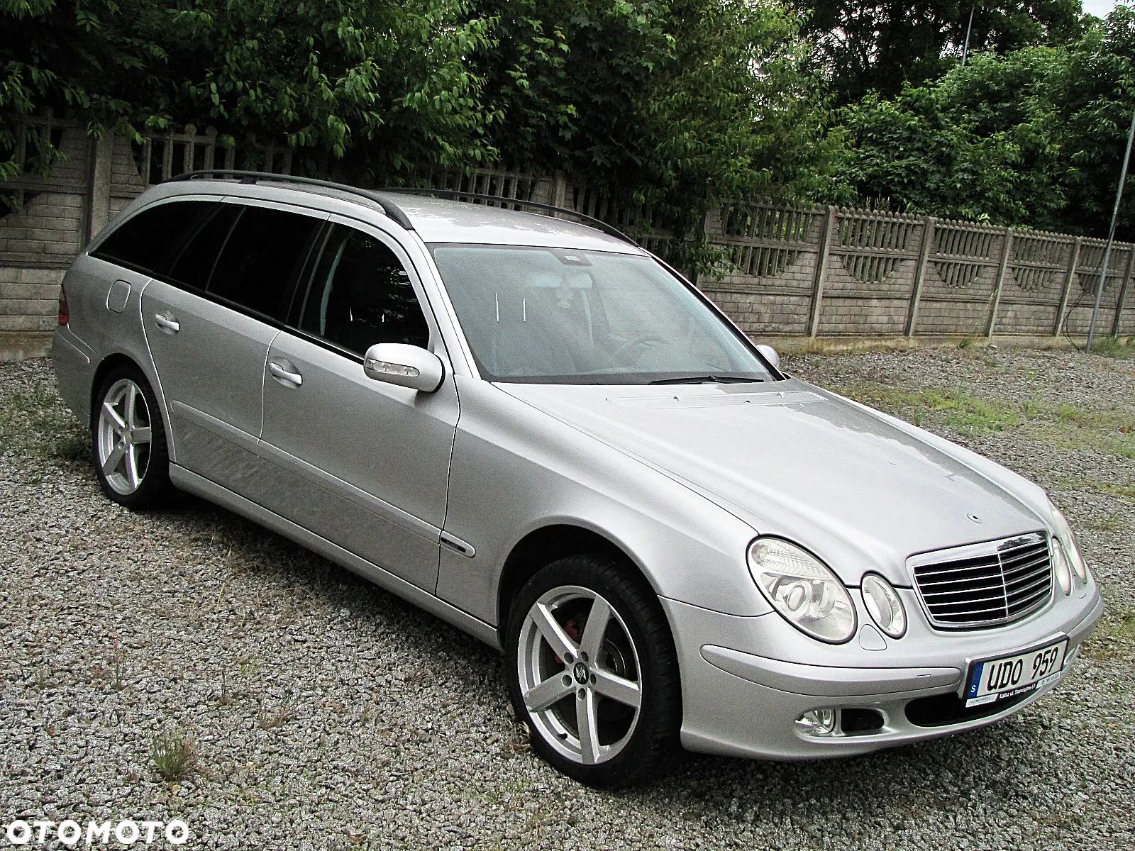 Mercedes-Benz Klasa E 200 T Kompressor Automatik Elegance - 1