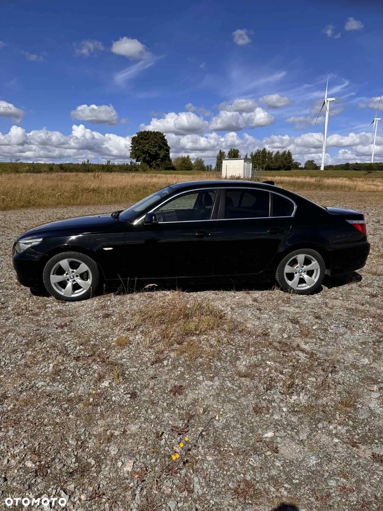 BMW Seria 5 525d - 3