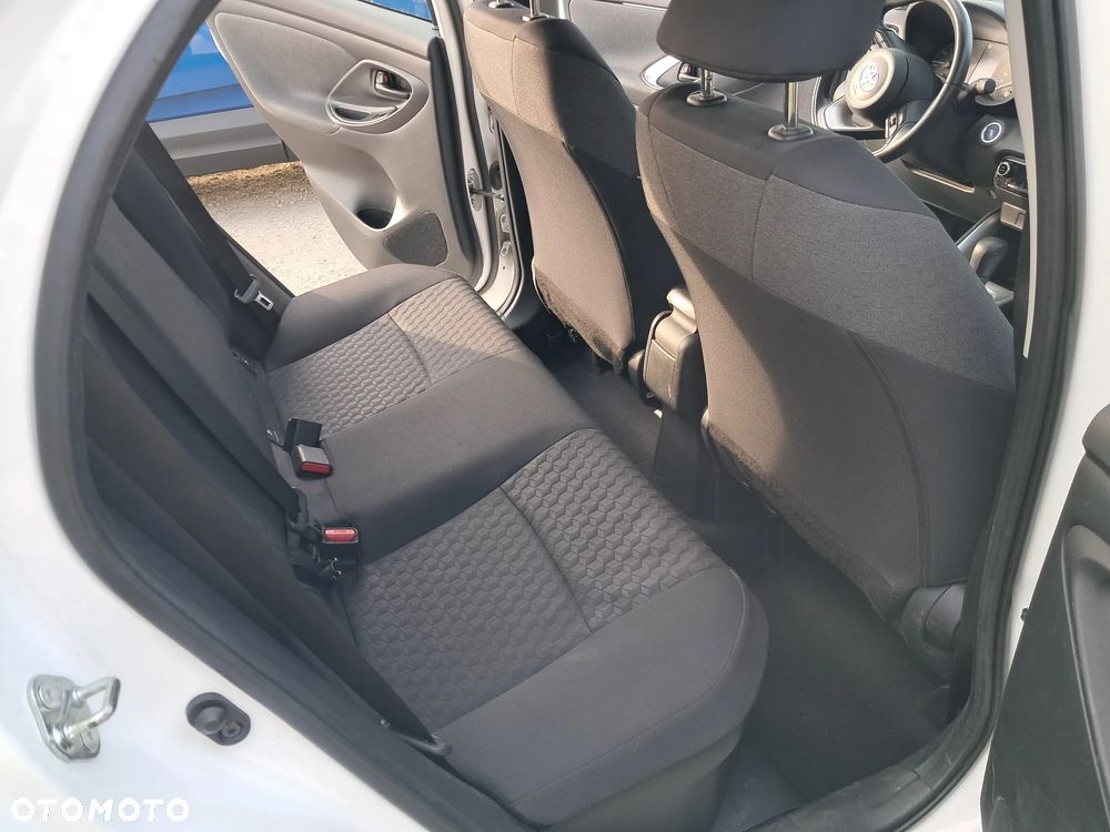 Toyota Yaris Hybrid 116 1.5 VVT-i Comfort - 31