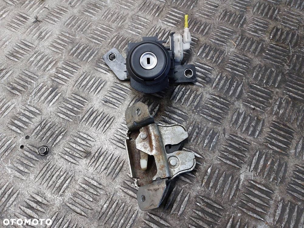 ZAMEK KLAPY BAGAŻNIKA + KLAMKA MERCEDES W168 A KLASA A1687400236 A168740091 - 1