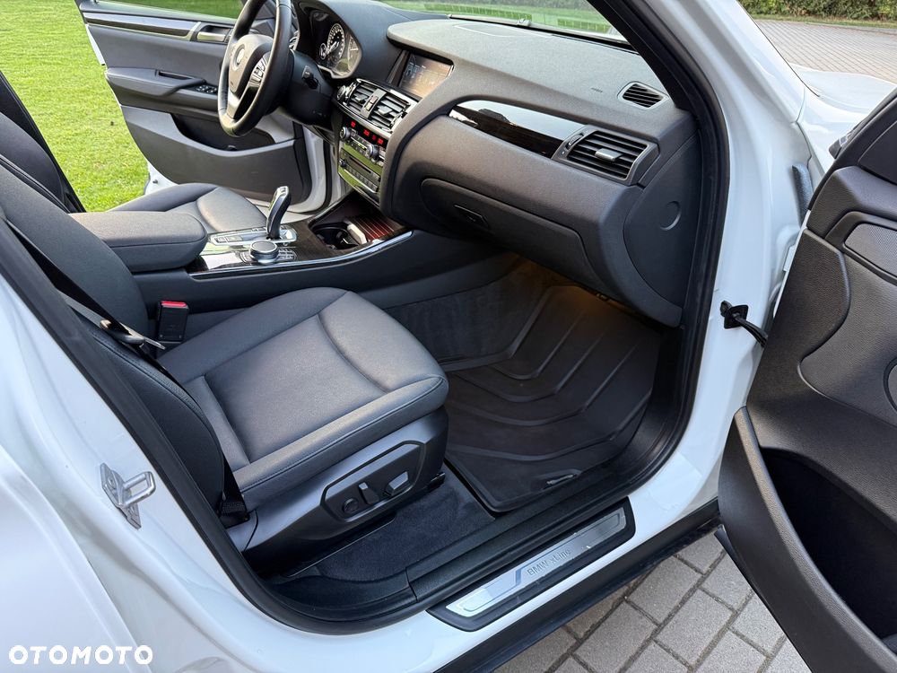 BMW X3 xDrive28i Sport-Aut xLine - 37