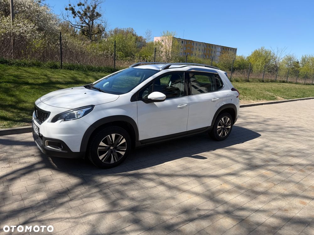 Peugeot 2008 1.2 Pure Tech Active EU6 - 2