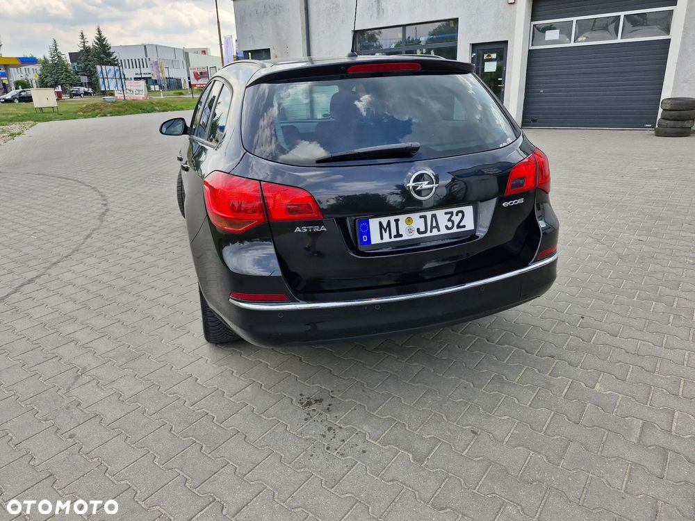Opel Astra 1.4 T Sport EU6 - 4
