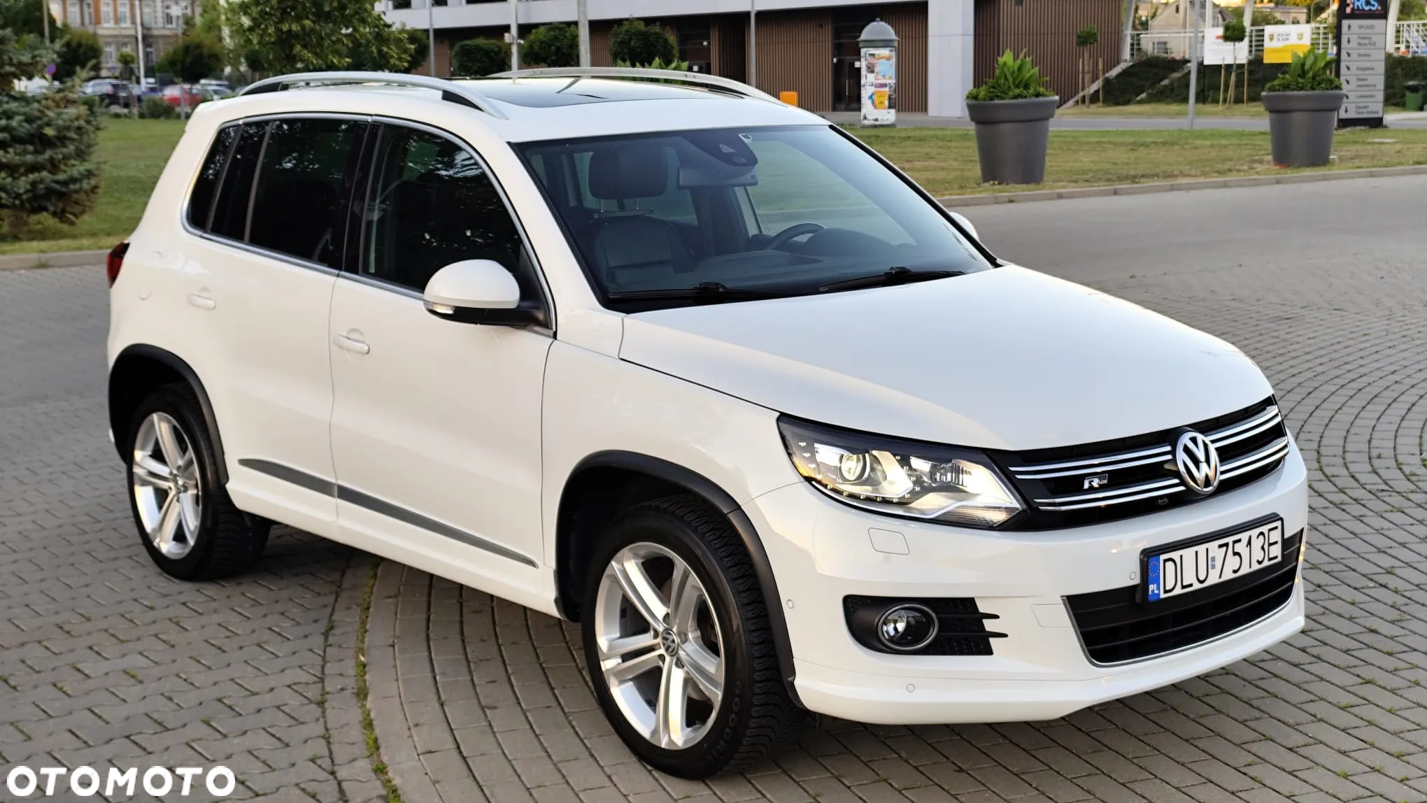 Volkswagen Tiguan 2.0 TDI 4Mot Perfectline R-Style DSG - 5