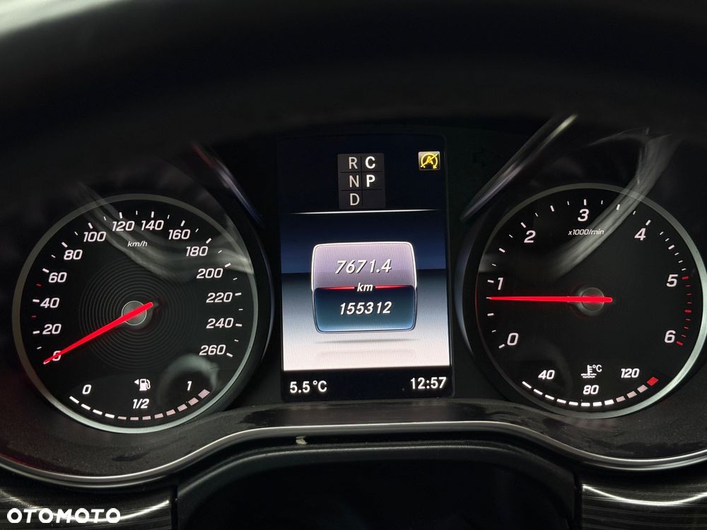 Mercedes-Benz Klasa V 300 d Exclusive 9G-Tronic (d³ugi) - 8