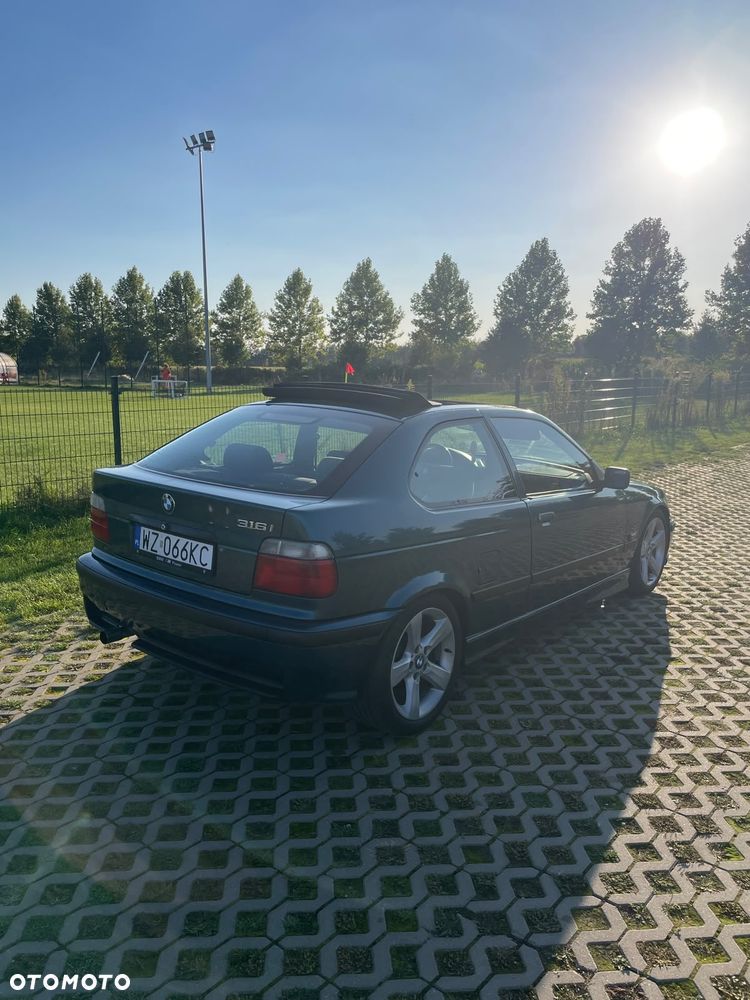 BMW Seria 3 316i - 10