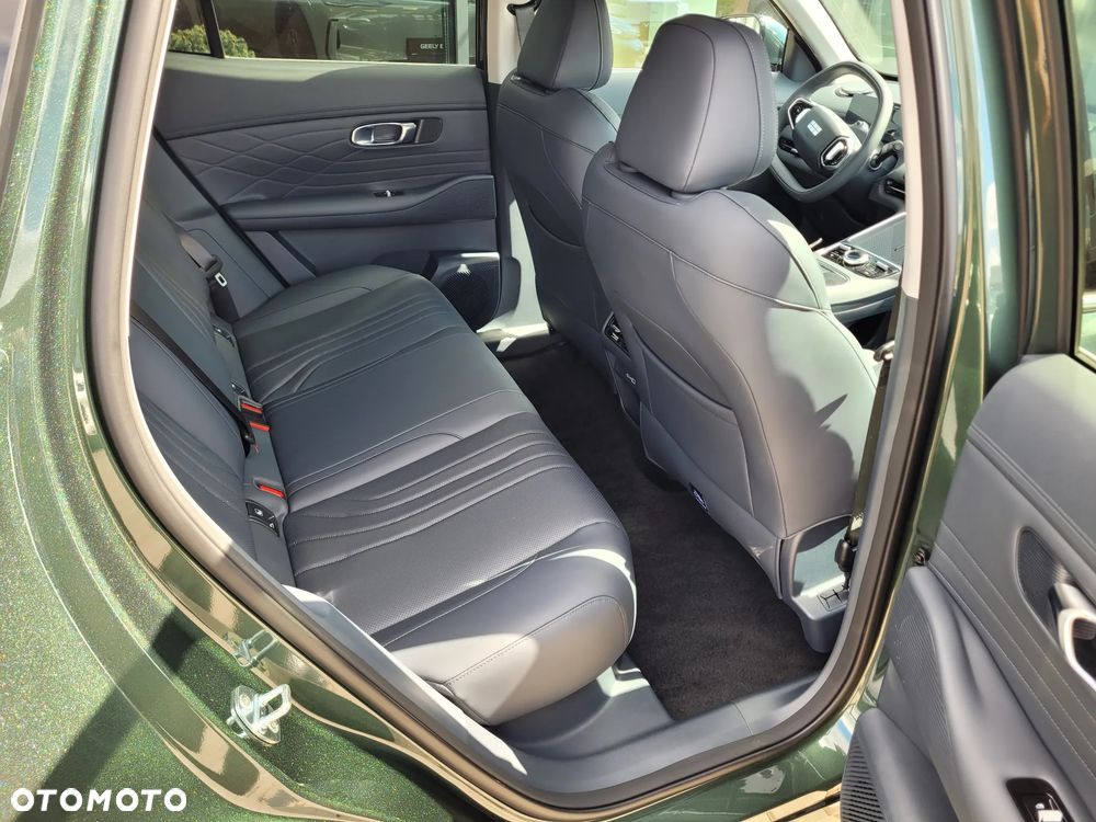 Geely Starray EM-i 1.5 PHEV Pro - 7