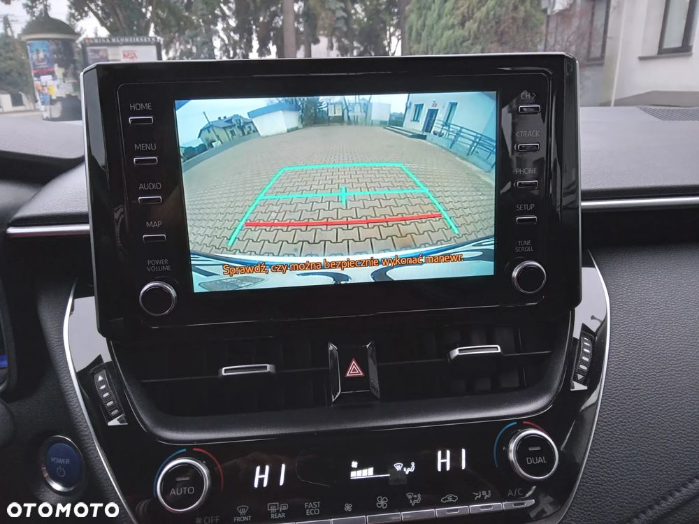 Toyota Corolla 1.8 Hybrid GPF Comfort - 34