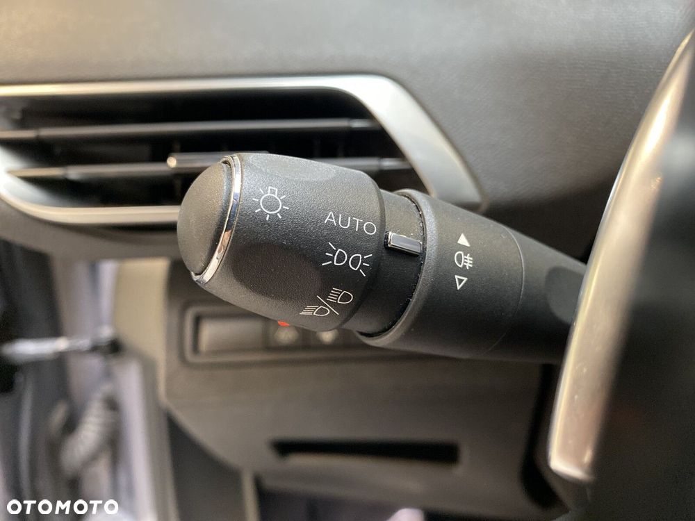 Peugeot 3008 - 31