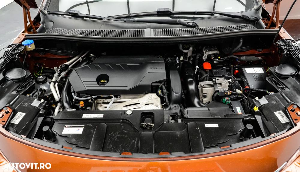 Peugeot 3008 PHEV 180 EAT8 Allure Pack - 27
