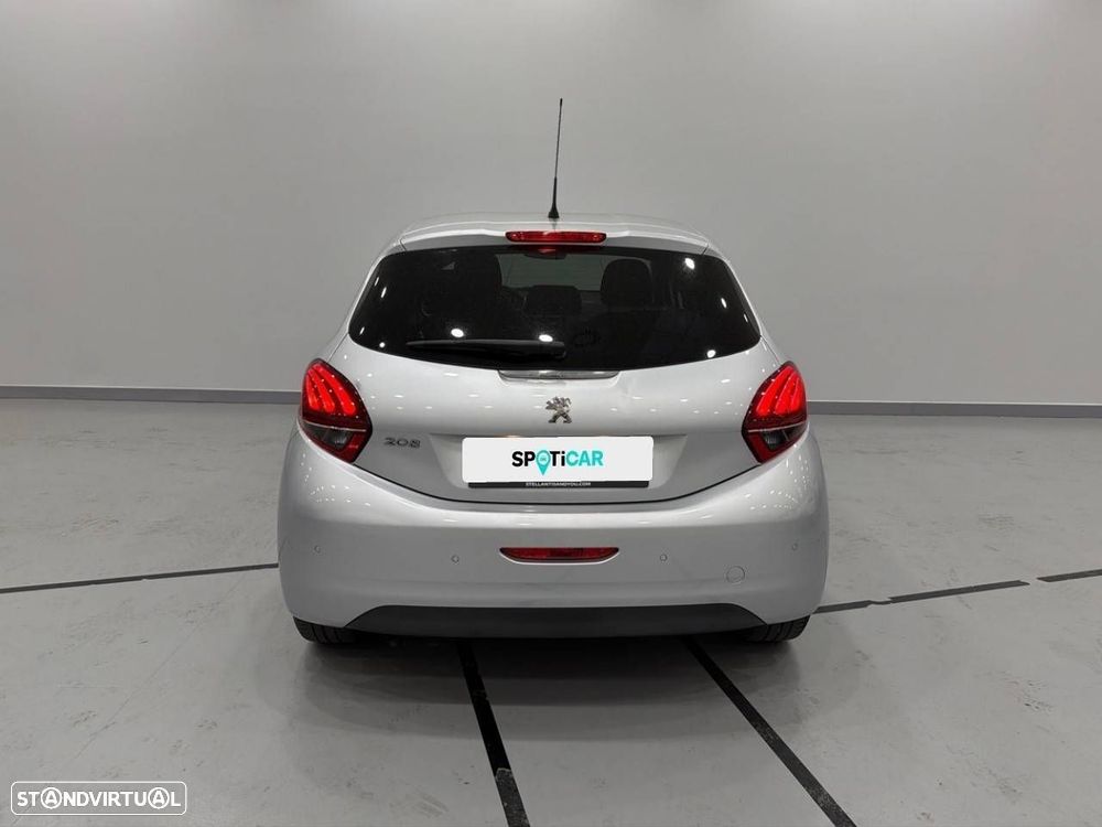 Peugeot 208 1.2 PureTech Style - 4
