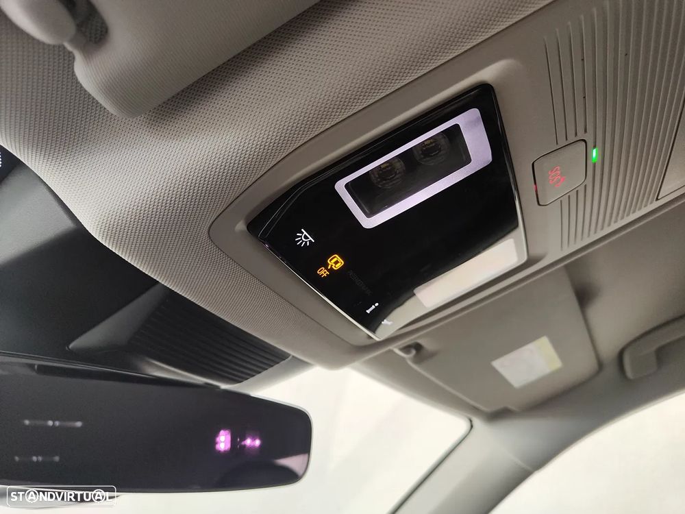 VW Tayron 1.5 eTSI Urban DSG - 31