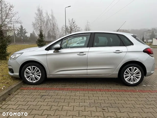 Citroën C4 1.6 HDi Attraction - 2