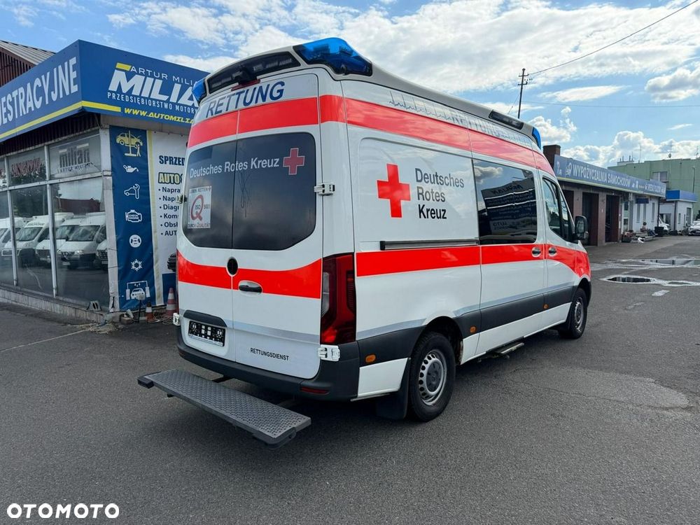 Mercedes-Benz Sprinter - 3