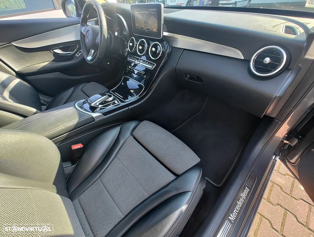 Mercedes-Benz C 350 - 12