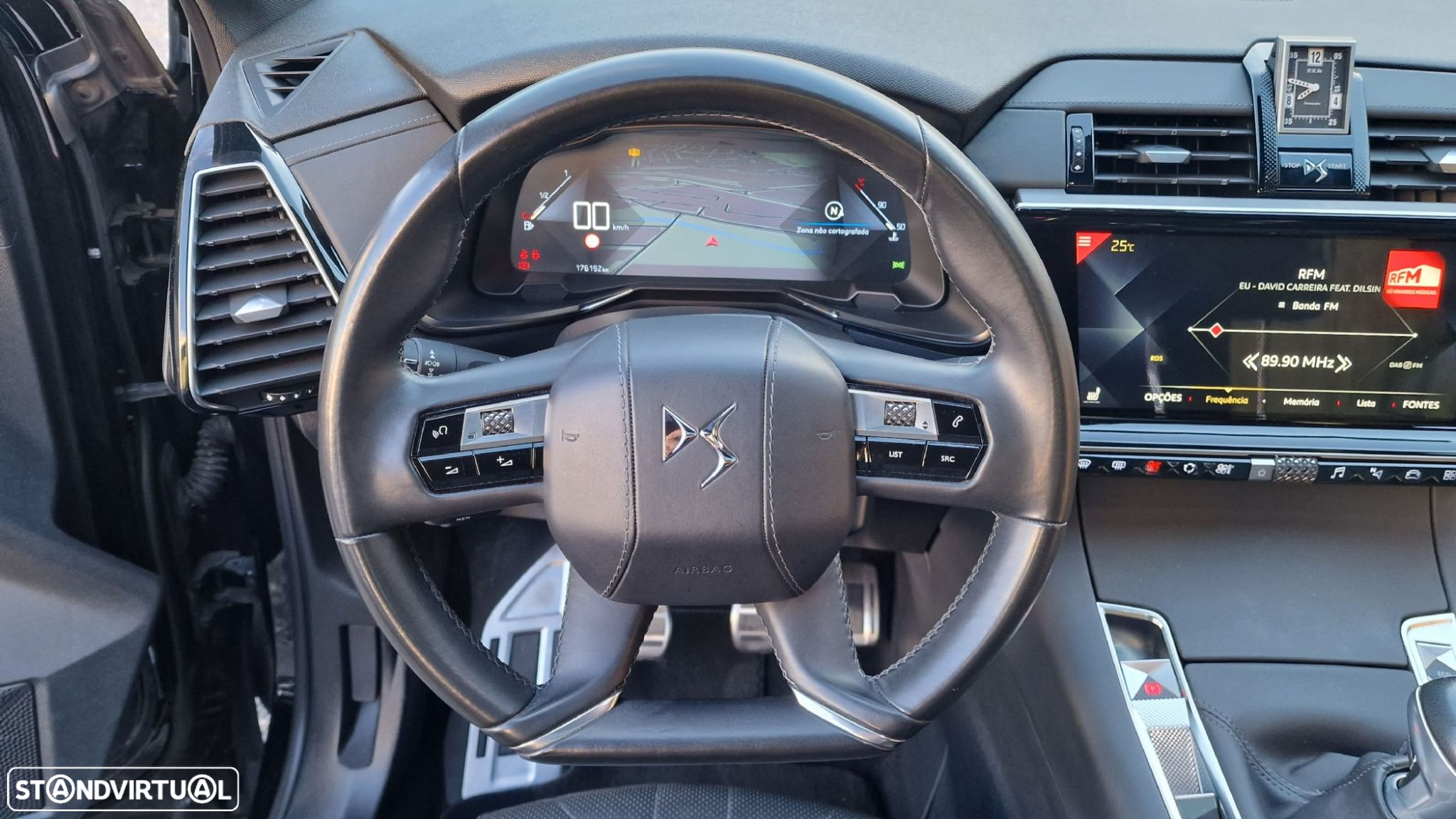 DS DS7 Crossback - 27