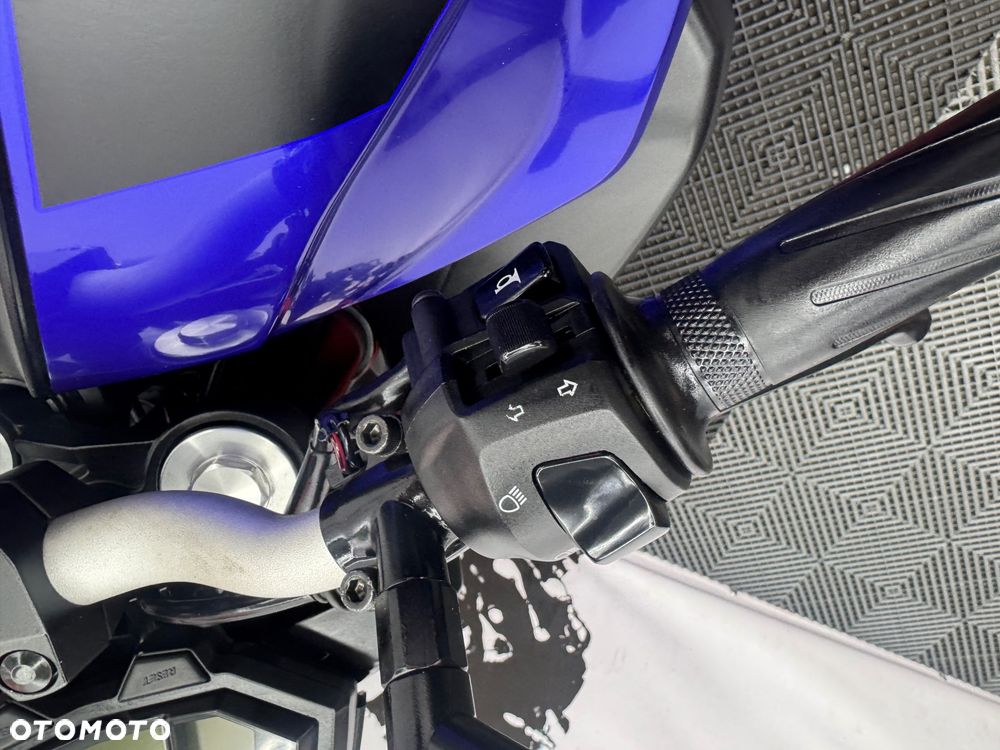 Yamaha MT - 23