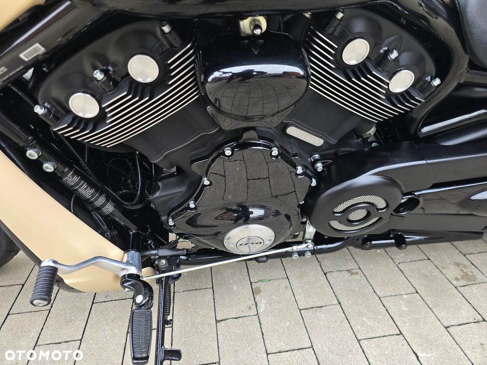 Harley-Davidson V-Rod Night Rod - 12