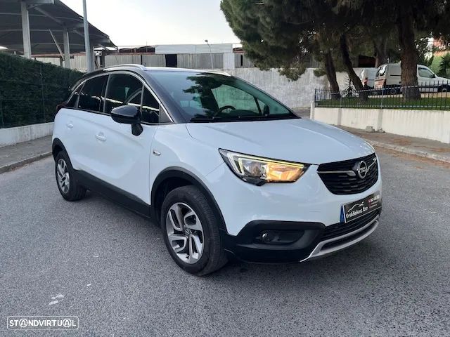 Opel Crossland X 1.2 T Innovation J17 - 1