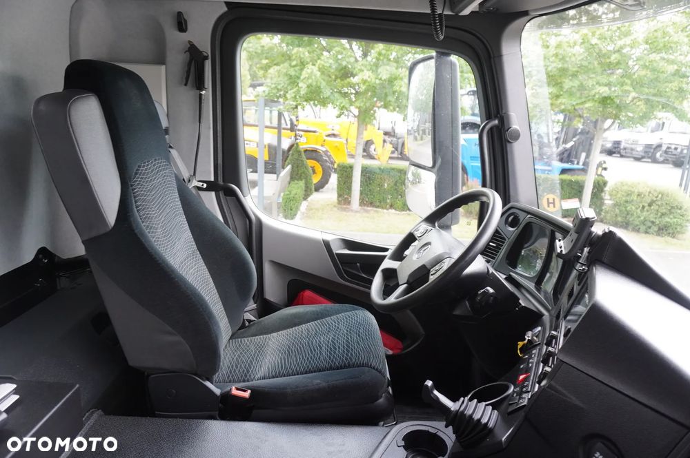 Mercedes-Benz Antos 2540 6×2 / 170 tys. km / HDS HIAB X-Duo 178_257434 - 26
