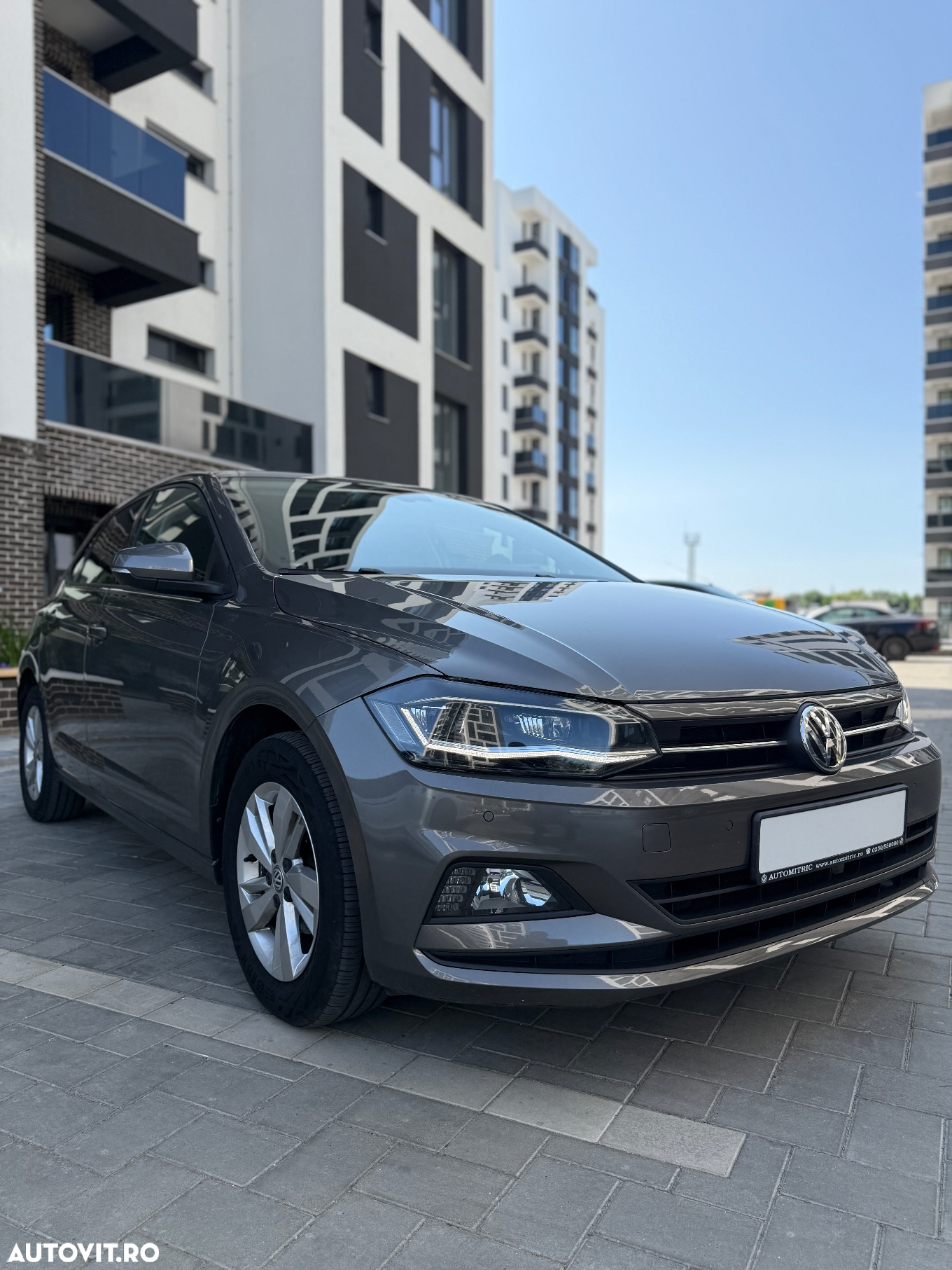 Volkswagen Polo 1.0 TSI DSG Highline - 5