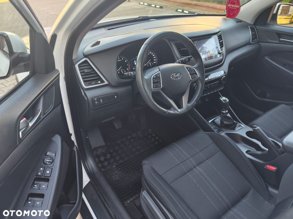 Hyundai Tucson 1.6 GDi 2WD Select - 9