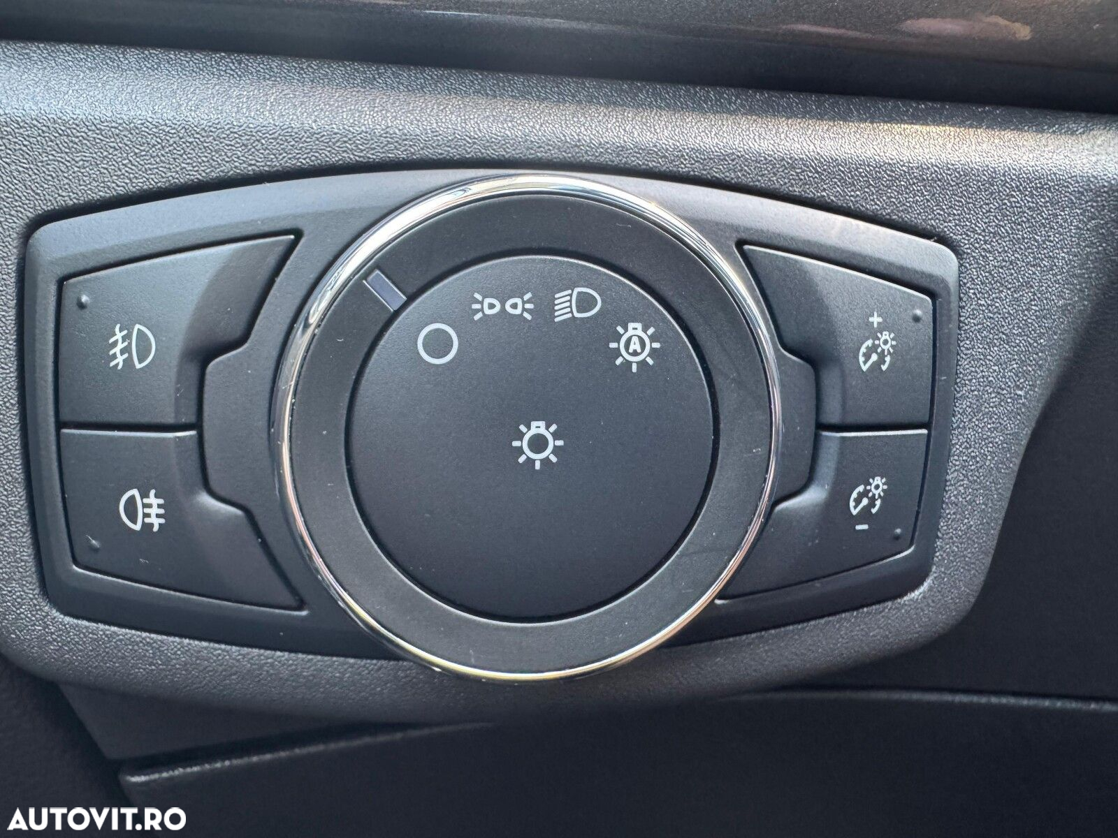 Ford Mondeo - 19