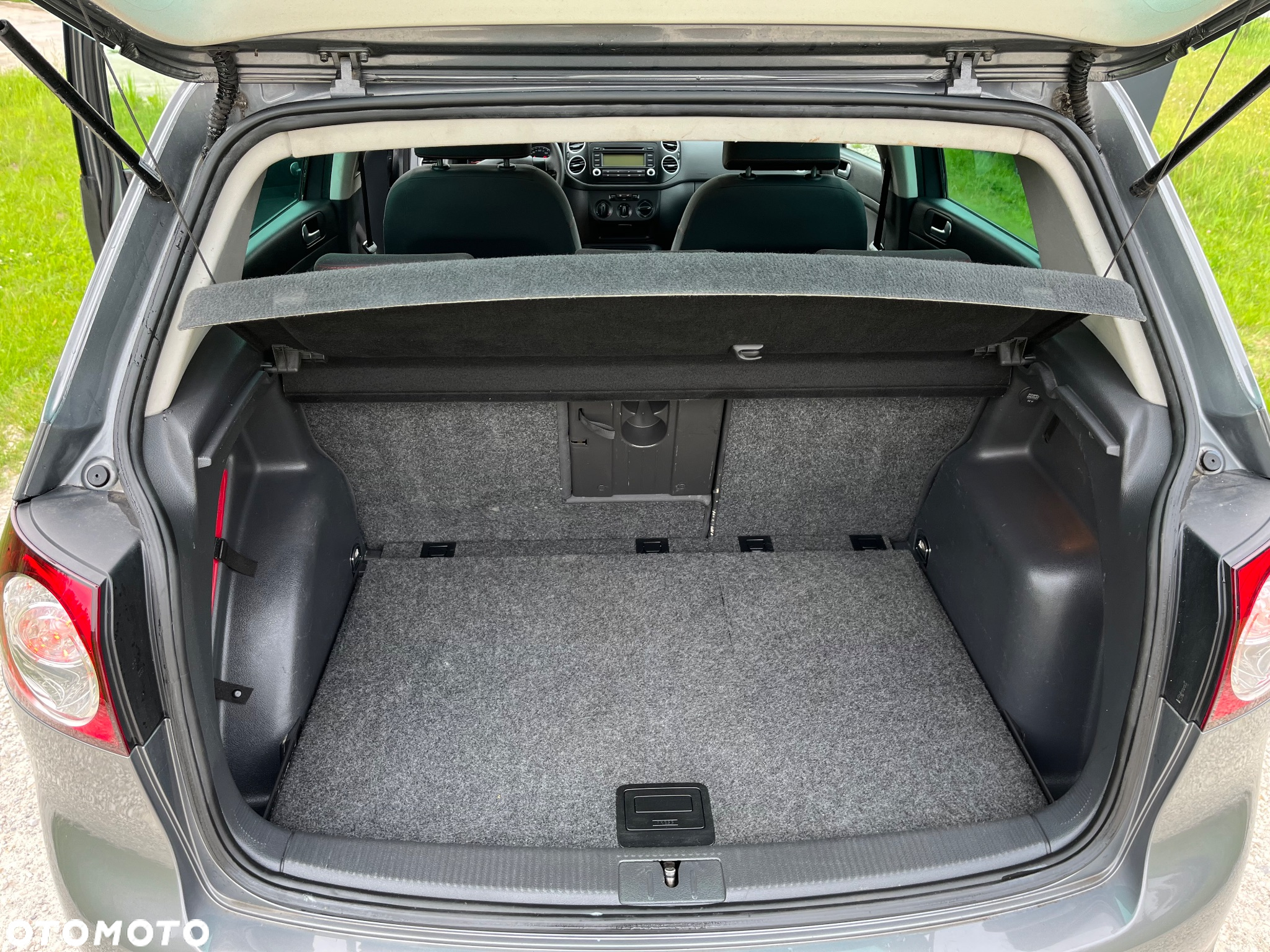 Volkswagen Golf 2.0 TDI Goal - 17