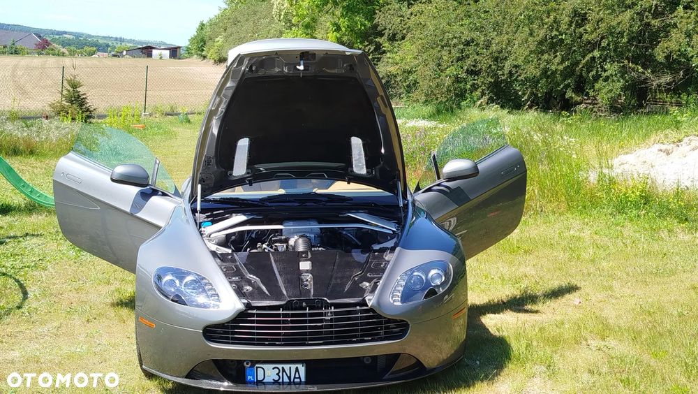 Aston Martin V8 Vantage 4,7 SportShift - 24
