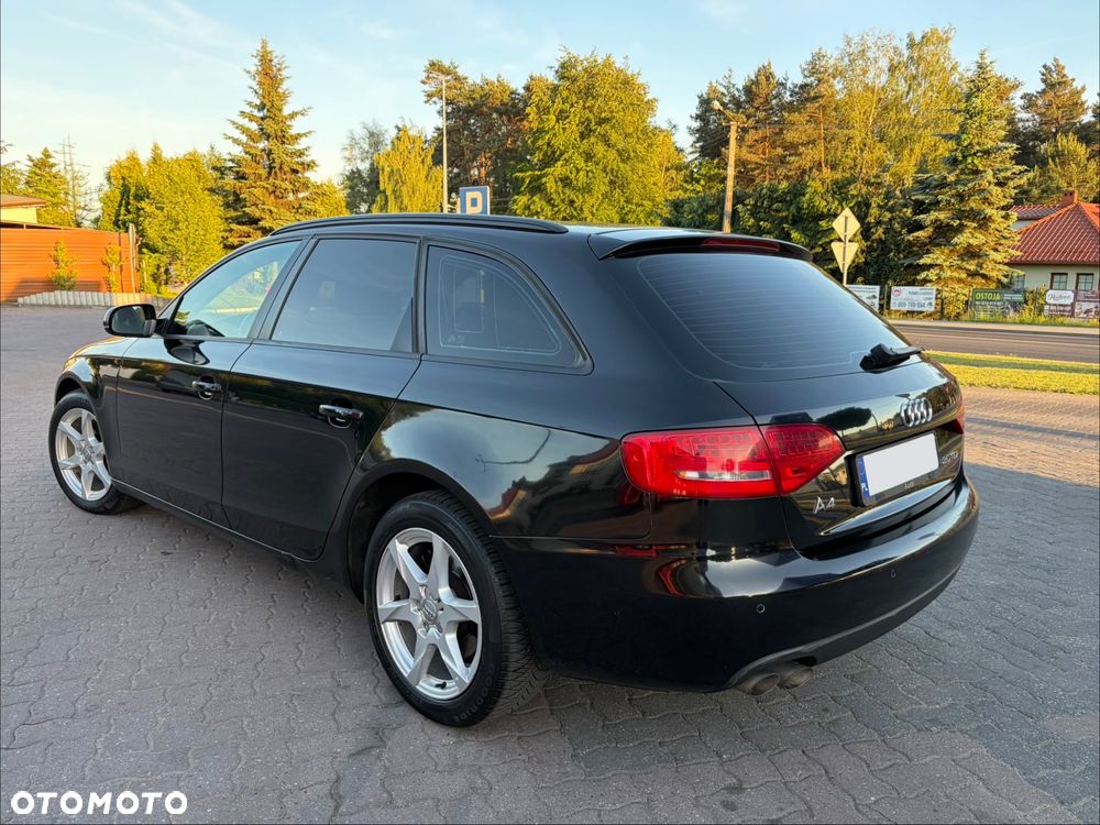 Audi A4 Avant 2.0 TDI DPF Attraction - 10