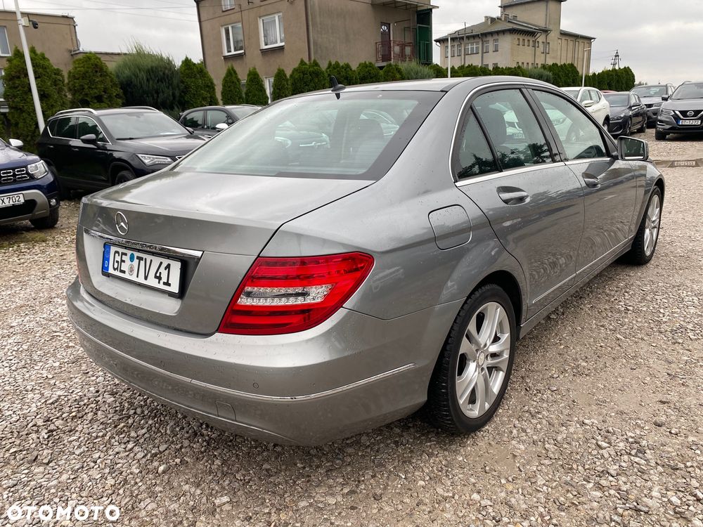 Mercedes-Benz Klasa C 180 (BlueEFFICIENCY) Avantgarde - 14