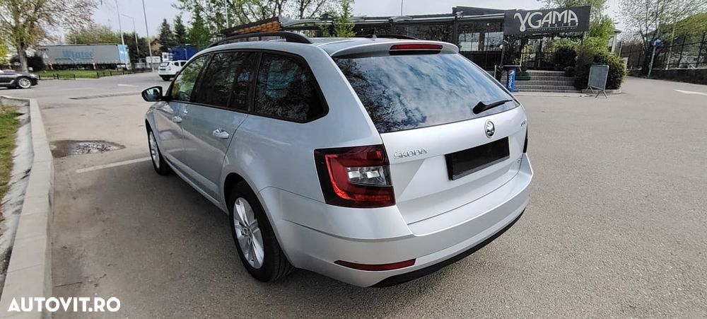 Skoda Octavia 2.0 TDI 4X4 DSG Style - 6