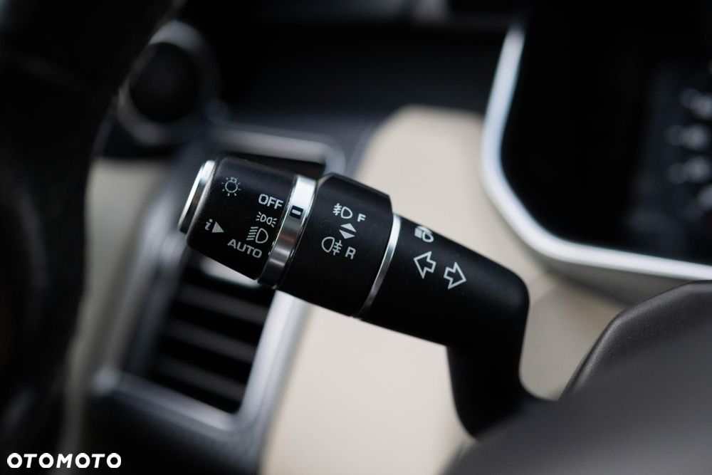 Land Rover Range Rover - 29