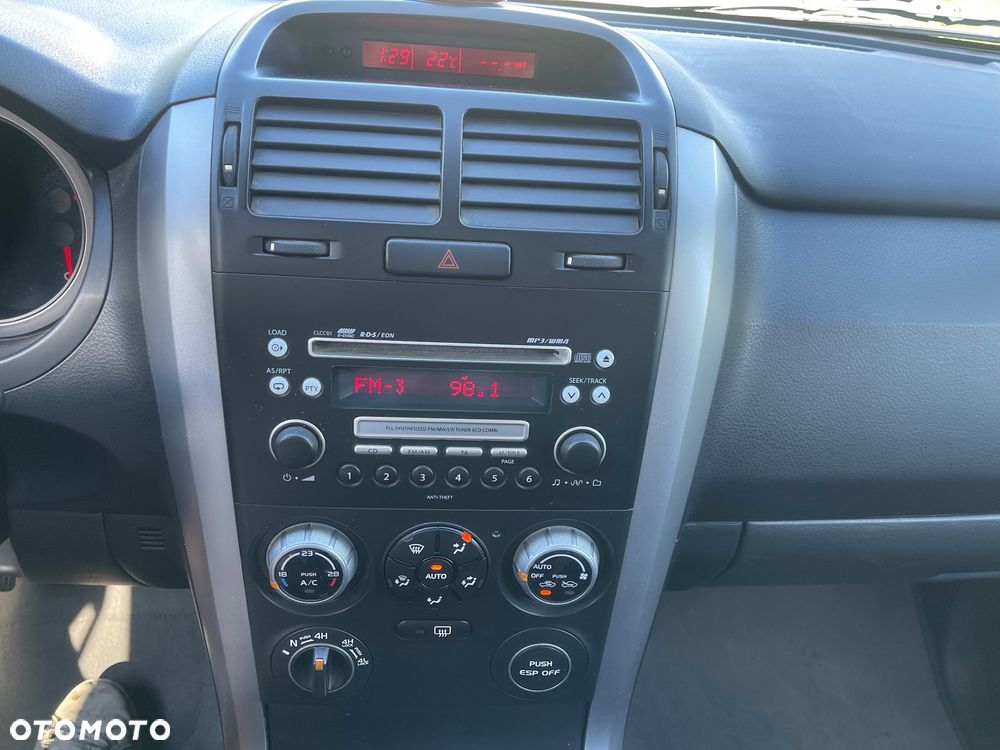 Suzuki Grand Vitara 1.9 DDiS Premium - 28