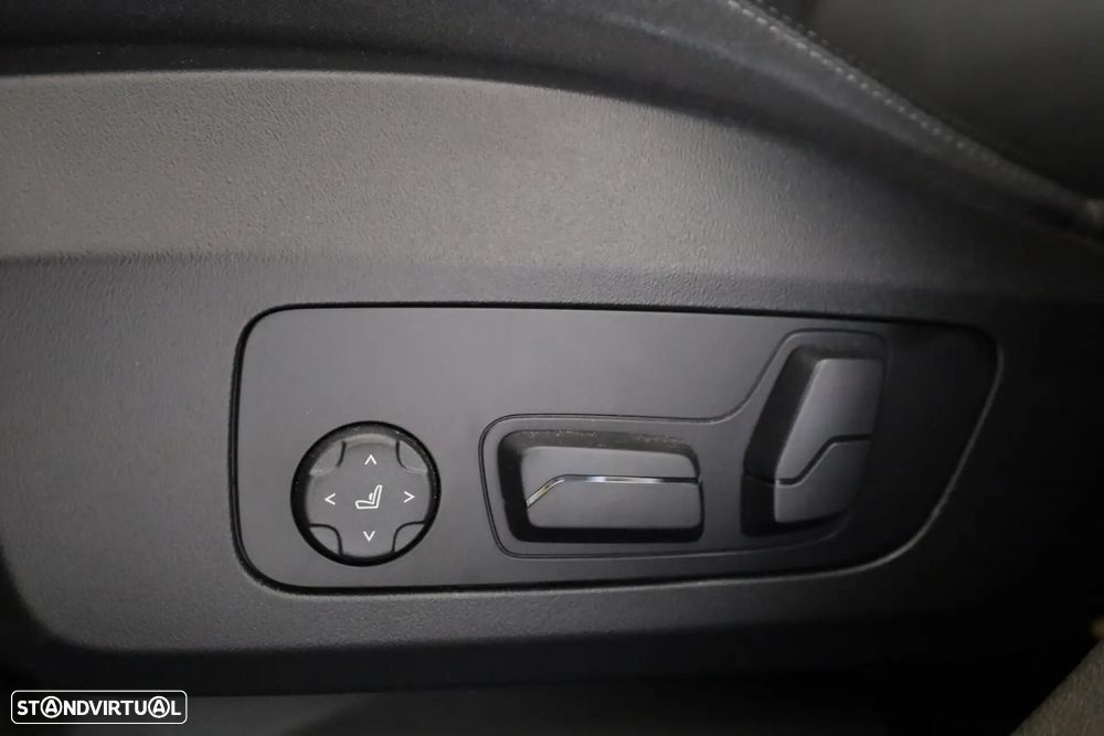 BMW X2 sDrive20i Pack Desportivo M Pro - 26