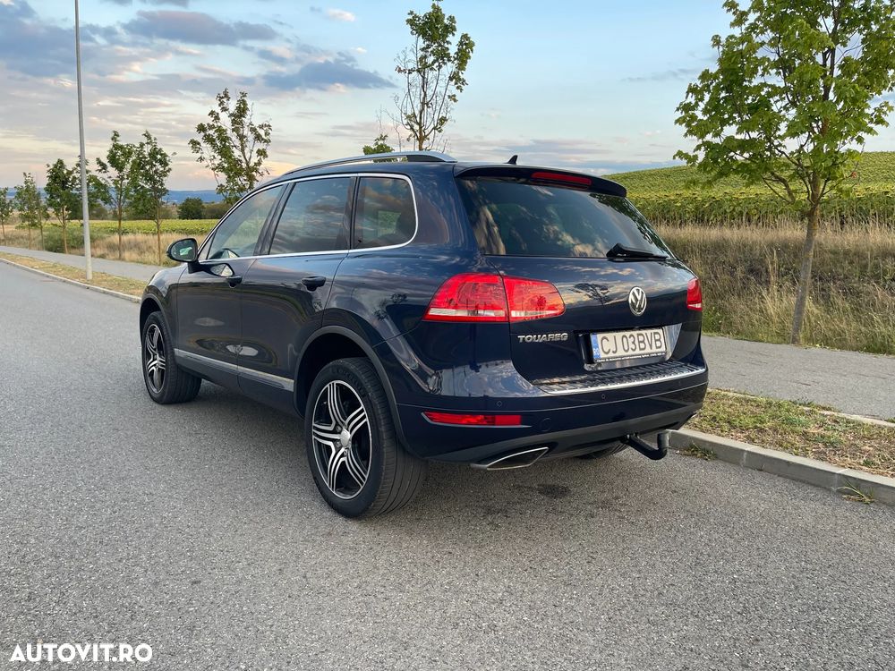 Volkswagen Touareg 2012 photo 3