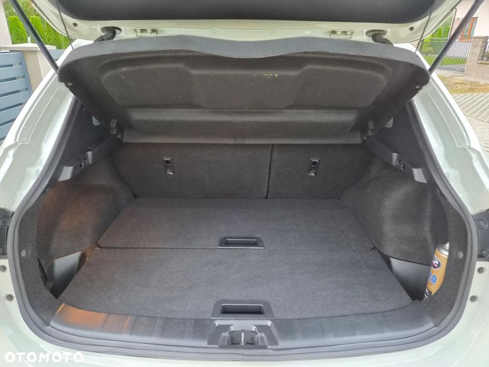 Nissan Qashqai 1.2 DIG-T Xtronic TEKNA+ - 16